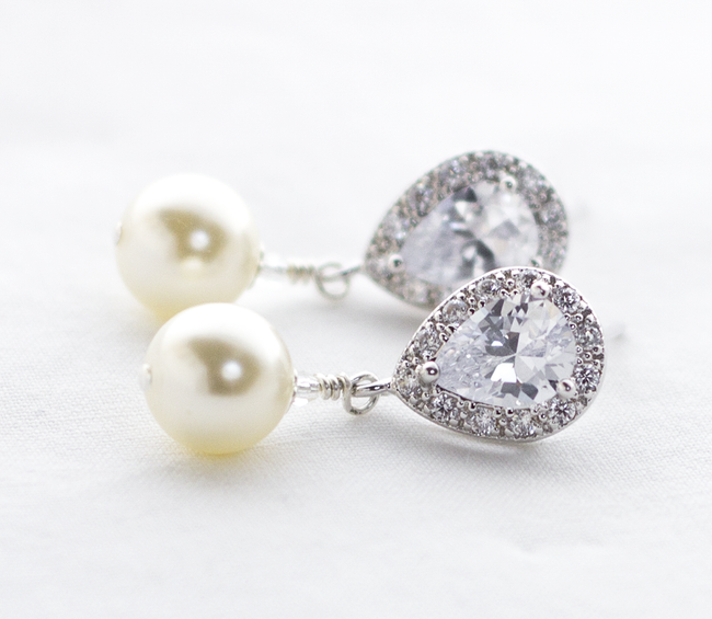 Pearl Wedding Earrings, Pearl Bridal Earrings, Pearl Drop Earrings, Pearl Dangle Earrings
